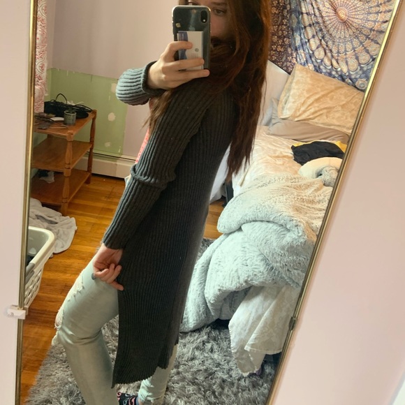 Grey Cardigan - Picture 2 of 4